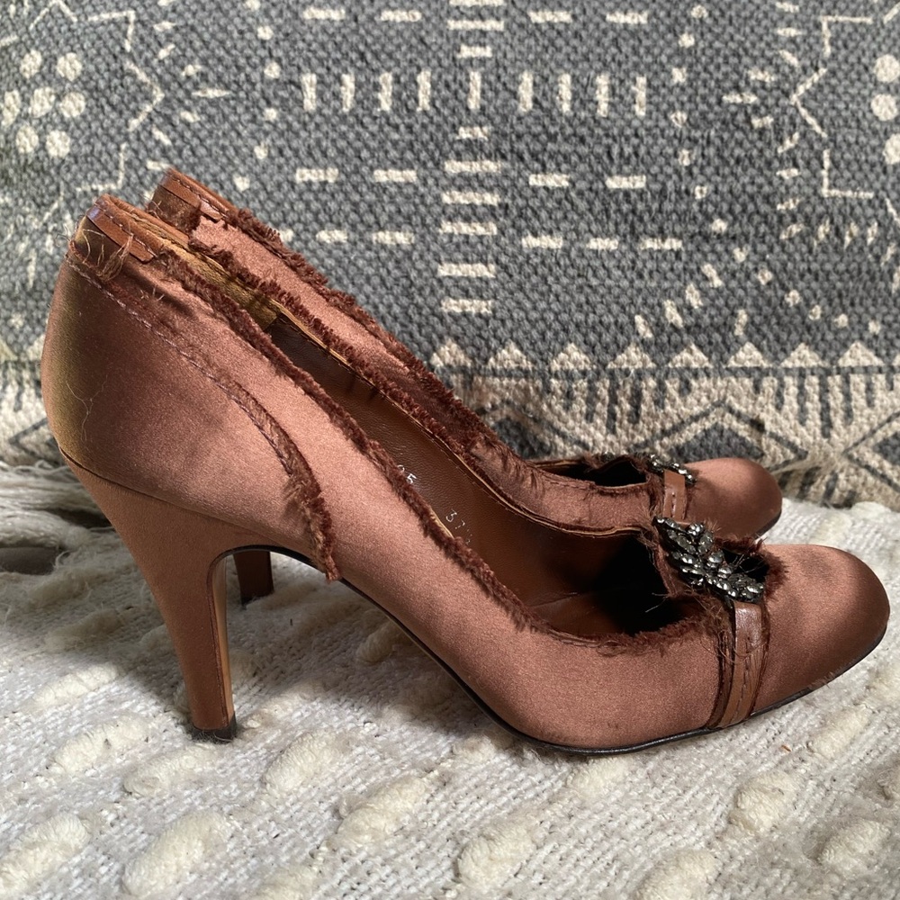 {Pedro Garcia} Satin and Swarovski Crystal Heels - Picture 7 of 11